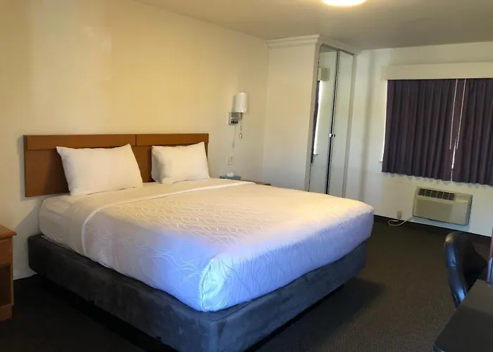 Monticello Motel